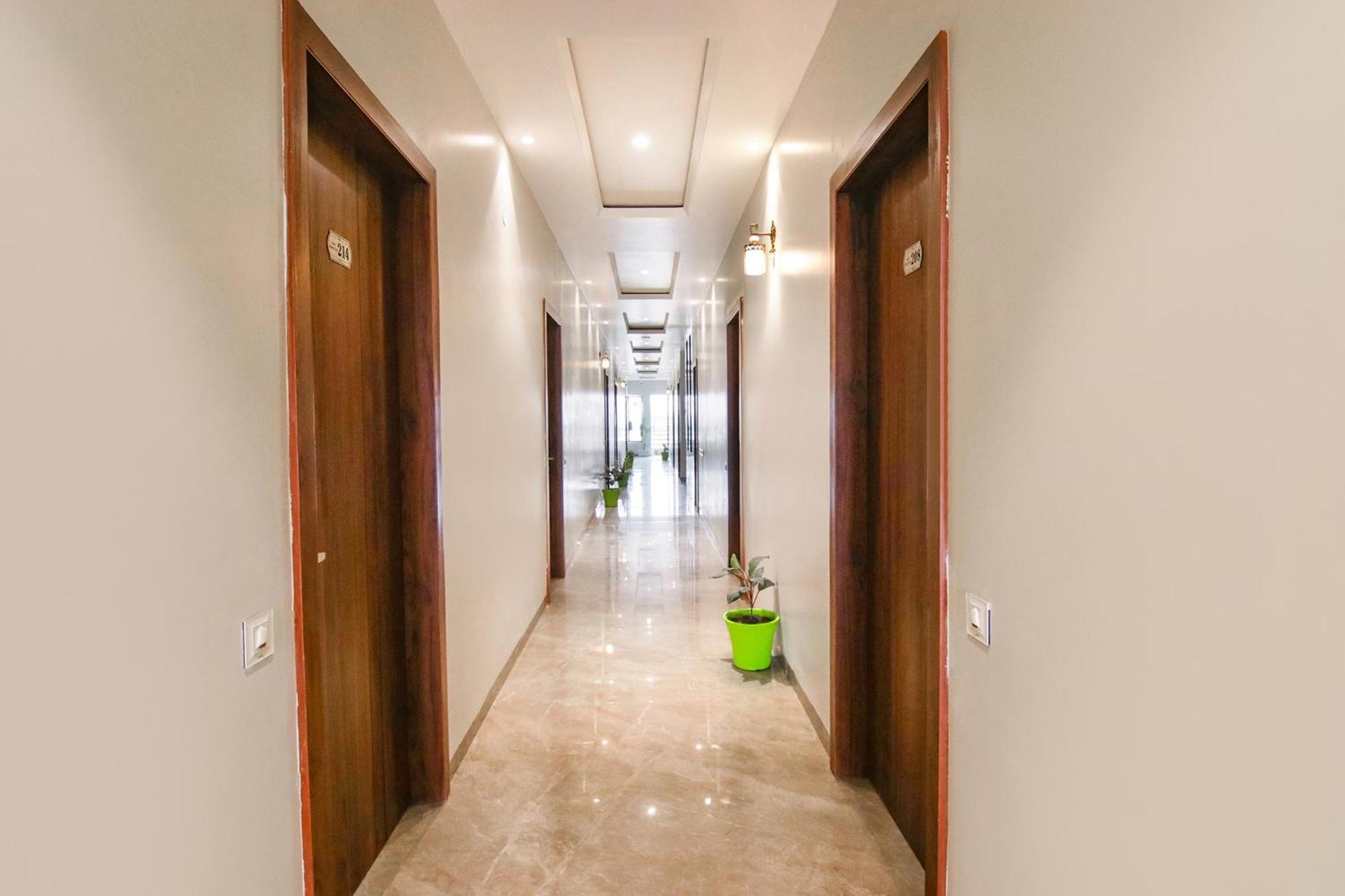 Fabhotel Prime Royal Court Ludhiana Exterior foto