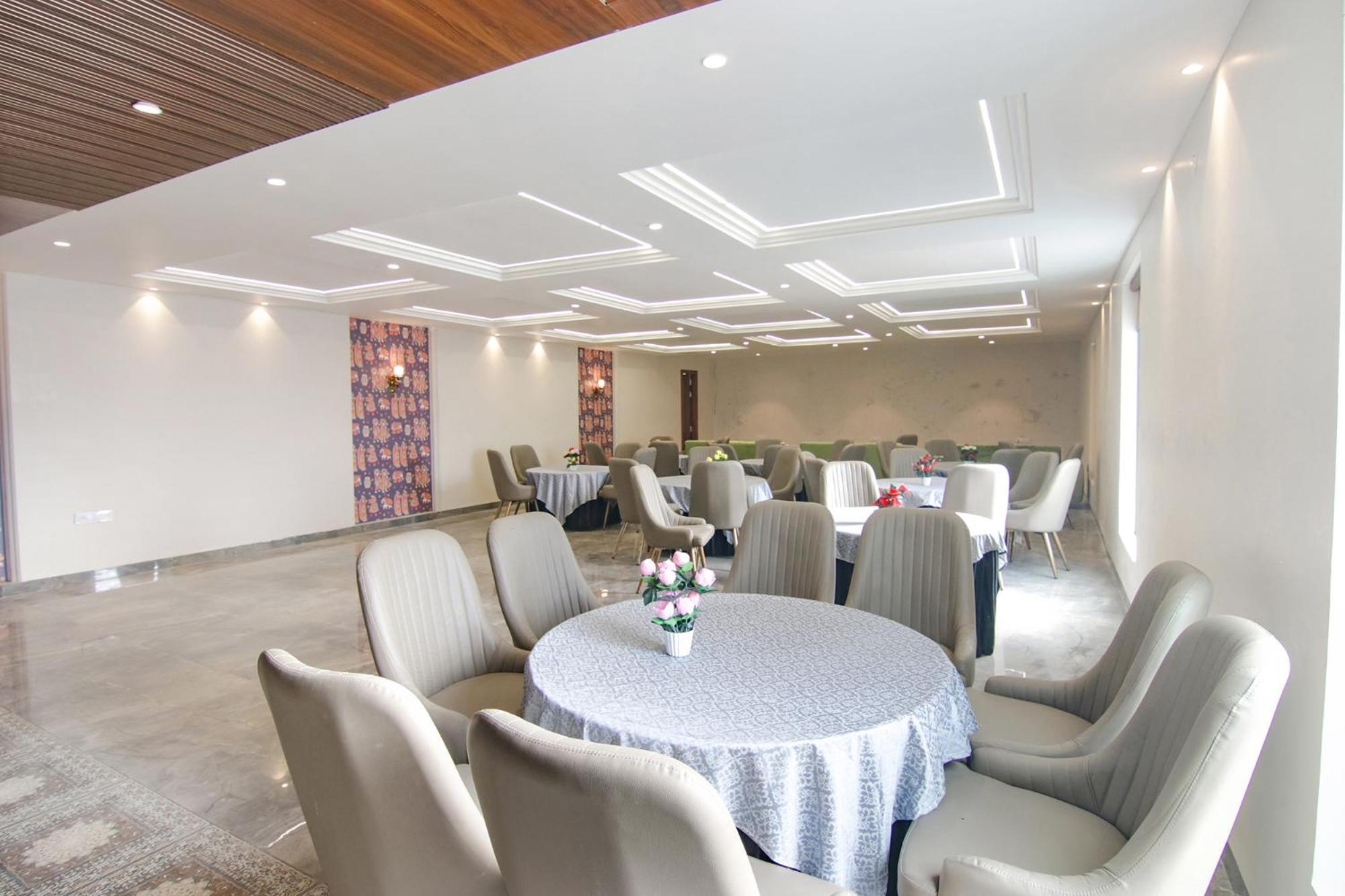Fabhotel Prime Royal Court Ludhiana Exterior foto