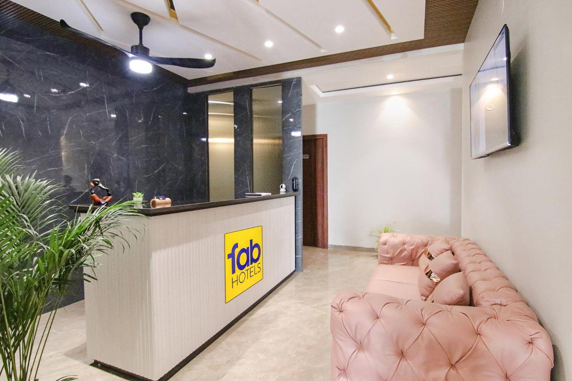 Fabhotel Prime Royal Court Ludhiana Exterior foto